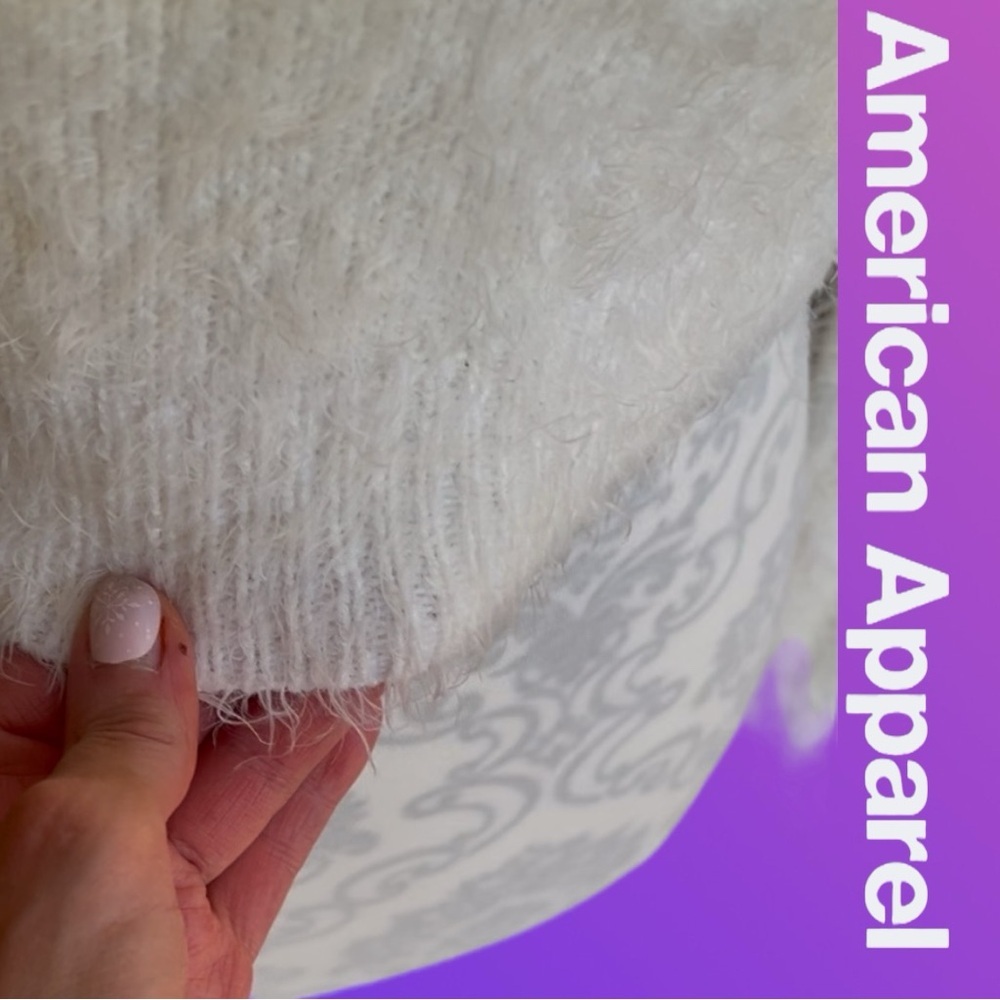 American Apparel fuzzy cropped top - Picture 7 of 14